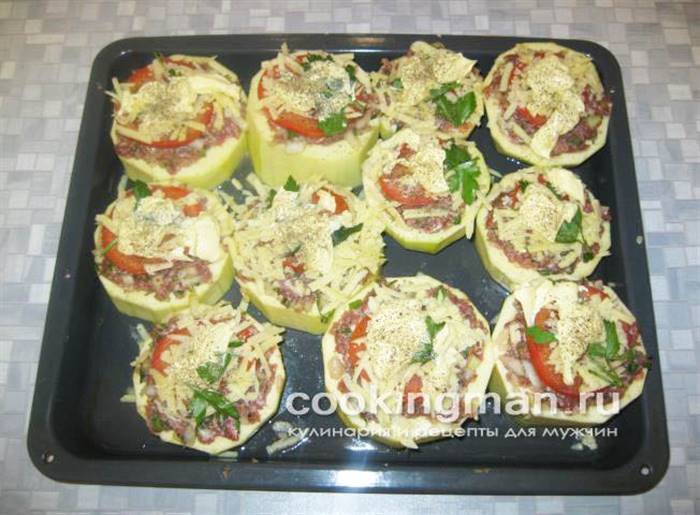 кабачки фаршировані фаршем